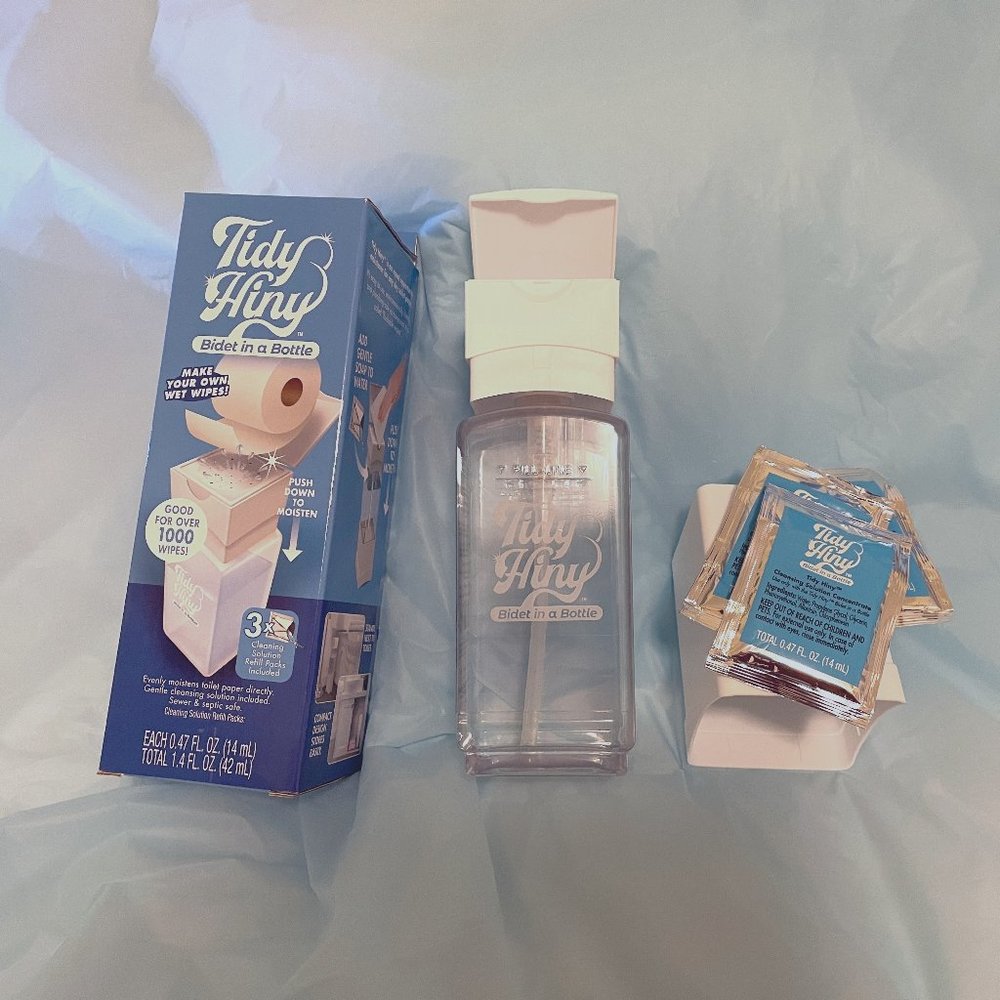 Bidet in a Bottle (Toilet Tissue Moistener) Tidy Hiny (NEW & UNUSED)